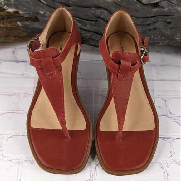 Lucky Brand Annamae Leather T-Strap Thong Sandals - Picture 2 of 9